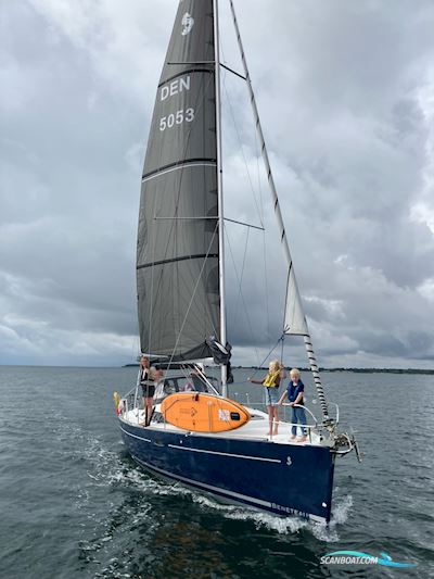 Beneteau 37 Sailingboat 2009, with Yanmar 3YM30 engine, Denmark