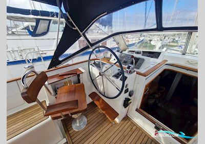 Beneteau 57 Sailingboat 2003, with Yanmar engine, France