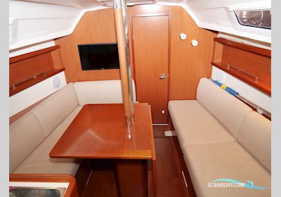 Beneteau Beneteau Oceanis 31 Sailingboat 2010, with Yanmar 21 HK engine, France