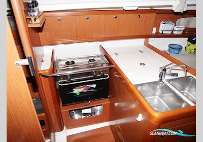 Beneteau Beneteau Oceanis 31 Sailingboat 2010, with Yanmar 21 HK engine, France