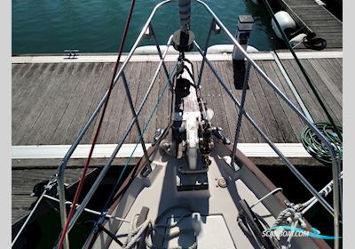 Beneteau Evasion 32 Sailingboat 1980, with Perkins 4108 engine, Portugal