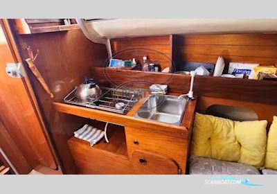 Beneteau FIRST 24 quille relevable Sailingboat 1984, with SUZUKI engine, France