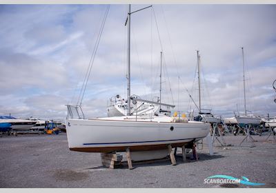 Beneteau First 211 Sailingboat 2002, with Yamaha engine, Ireland