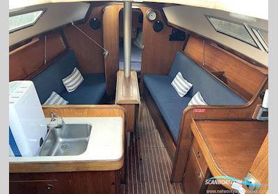 Beneteau First 305 Sailingboat 1985, with Volvo engine, Ireland