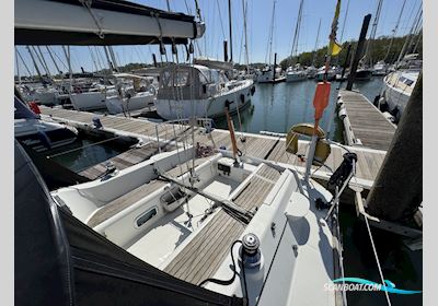 Beneteau First 33.7 Sailingboat 1997, with Yanmar engine, United Kingdom