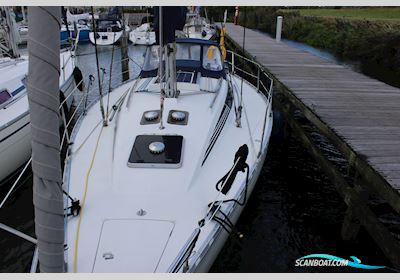 Beneteau First 345 Sailingboat 1984, with Volvo Penta 2030 engine, The Netherlands