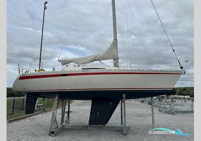 Beneteau First 35 Sailingboat 1981, with Perkins engine, United Kingdom
