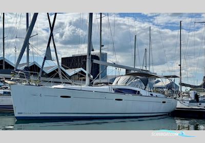 Beneteau OCEANIS 43 Sailingboat 2011, with Yanmar 4JH5E 54 ch engine, France