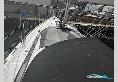 Beneteau Oceanis 31 Sailingboat 2012, with Yanmar engine, United Kingdom