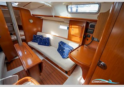 Beneteau Oceanis 323 Clipper Sailingboat 2007, with Yanmar 3YM20 engine, Sweden