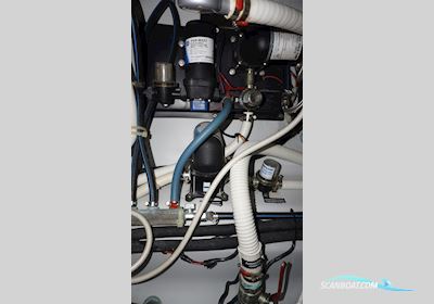 Beneteau Oceanis 331 Sailingboat 2003, with Volvo Penta D1-30 engine, Italy