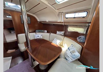 Beneteau Oceanis 351 Sailingboat 1994, with Beta Marine B-30 New 2024 engine, United Kingdom