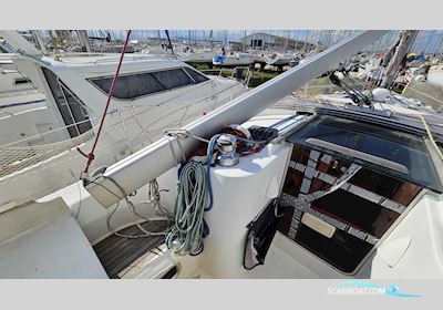 Beneteau Oceanis 381 Sailingboat 2000, with Nanni engine, France
