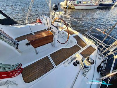 Beneteau Oceanis 393 Sailingboat 2005, with Yanmar 4JH4E engine, United Kingdom