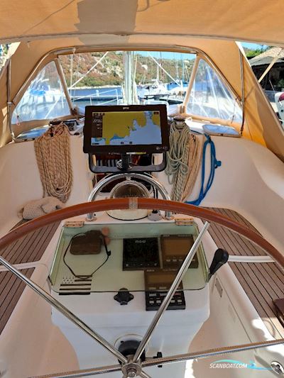 Beneteau Oceanis 393 Sailingboat 2001, with Volvo engine, Greece