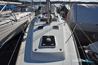 Beneteau Oceanis 40 Sailingboat 2007, with Yanmar 3JH4E engine, Sweden