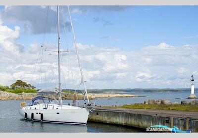 Beneteau Oceanis 411 Clipper Sailingboat 2000, with Volvo Penta MD 22 engine, Sweden