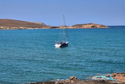 Beneteau Oceanis 473 Clipper Sailingboat 2001, with Volvo MD25 59Hp Direct Drive Diesel Engine Driving 3 Blade, Bronze Propeller engine, Greece