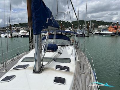 Beneteau Oceanis 473 Sailingboat 2004, with Yanmar engine, United Kingdom