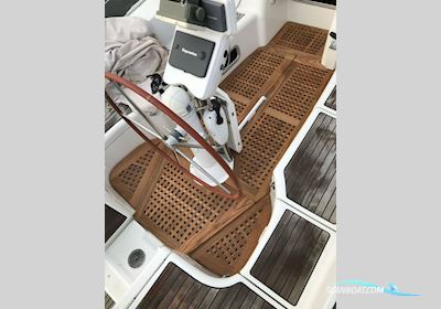 Beneteau Oceanis Clipper 393 Sailingboat 2005, with Yanmar 4JH4 engine, Denmark