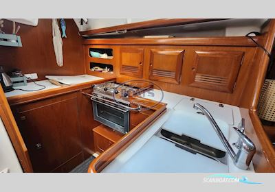 Beneteau Oceanis Clipper 393 Sailingboat 2001, with VOLVO engine, France