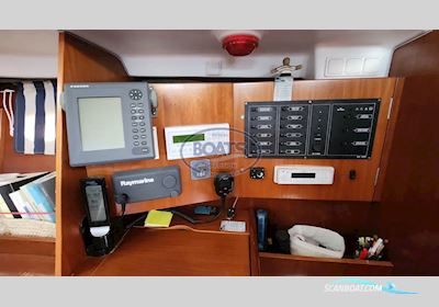 Beneteau Oceanis Clipper 393 Sailingboat 2001, with VOLVO engine, France