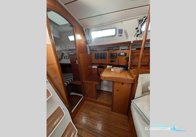 Beneteau Oceanis Clipper 393 Sailingboat 2001, with Volvo engine, Spain