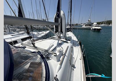 Beneteau Oceanis Clipper 423 Sailingboat 2004, with Yanmar engine, Croatia