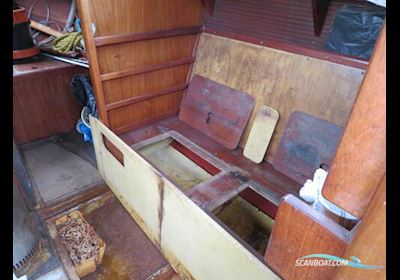 Classic Yacht Classic Kliever 11 Sailingboat 1980, with Petter engine, United Kingdom