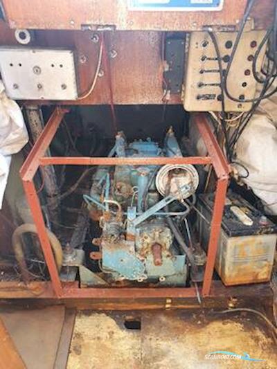 Classic Yacht Classic Kliever 11 Sailingboat 1980, with Petter engine, United Kingdom