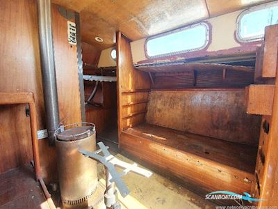 Classic Yacht Classic Kliever 11 Sailingboat 1980, with Petter engine, United Kingdom