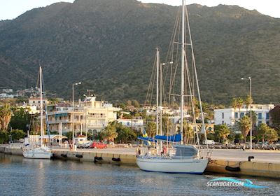 Columbie451 Sailingboat 1984, with Ford 2722 engine, Greece