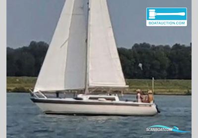 Comet 910 Sailingboat 1977, with Sole engine, The Netherlands