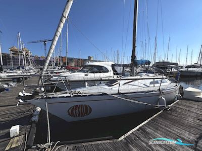 Contention 33 Sailingboat 1976, with Yanmar 3YM30 engine, United Kingdom