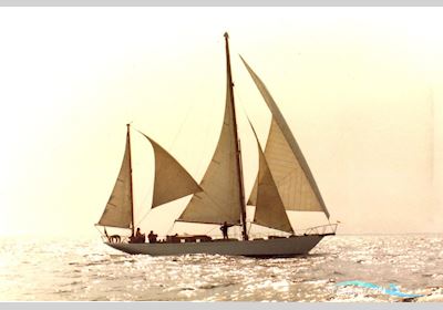 Custom Built Lomakhine Classic Teak Yawl Sailingboat 1936, with Perkins engine, France