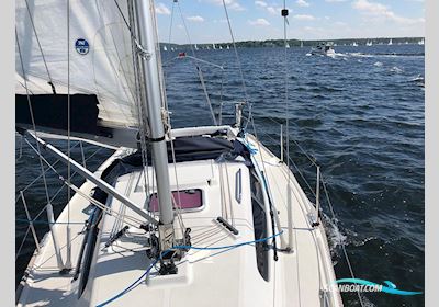 Dehler 29 Sailingboat 2012, with Volvo Penta D1 - 20 engine, Germany