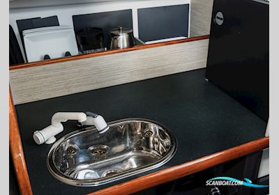 Dragonfly Dragonfly 28 Sport Sailingboat 2010, with Honda engine, Sweden