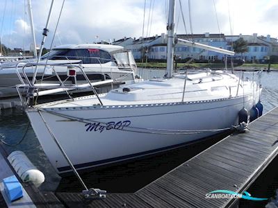 Dufour 30 CLASSIC Sailingboat 2002, with Volvo Penta engine, The Netherlands