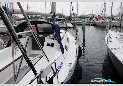 Dufour 30 Classic Sailingboat 2002, with Volvo Penta MD2020 engine, The Netherlands