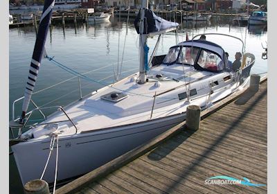 Dufour 325 Grand Large Sailingboat 2009, with Volvo-Penta D1-30 engine, Denmark