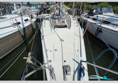 Dufour 34 Sailingboat 1978, with Craftsman engine, The Netherlands