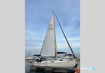 Dufour 38 Classic Sailingboat 1998, with Volvo Penta engine, Portugal
