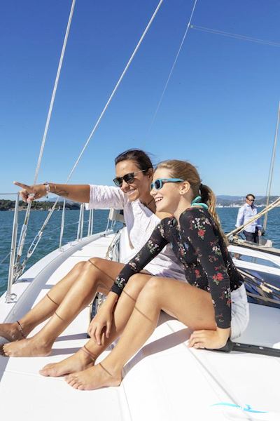 Dufour 430 Grand Large Demo Sailingboat 2023, with Volvo Penta engine, The Netherlands