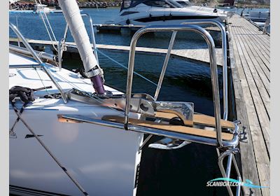 Dufour Dufour 40E Performance Sailingboat 2010, with Volvo Penta D2 engine, France