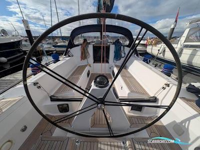 Elan Marine 410 Sailingboat 2008, with Volvo Penta D2-50 marine engine, United Kingdom