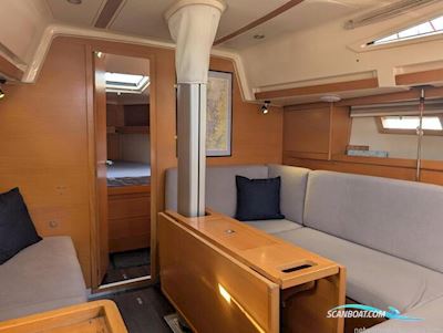 Elan Marine 410 Sailingboat 2008, with Volvo Penta D2-50 marine engine, United Kingdom