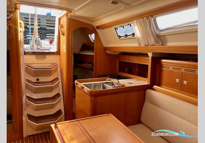 Elan Yachts 31 version sport Sailingboat 2007, with VOLVO PENTA MD2020 engine, France