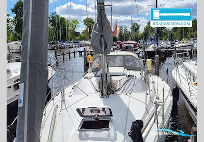 Feeling 29 DI Sailingboat 1995, with Yanmar engine, The Netherlands