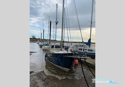 Fisher 37 Sailingboat 1977, with Ford Sabre engine, United Kingdom