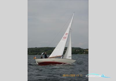 Folkebat Centralen A/S DK Nordisches Folkeboot Sailingboat 1988, with Mercury 5MLH engine, Germany